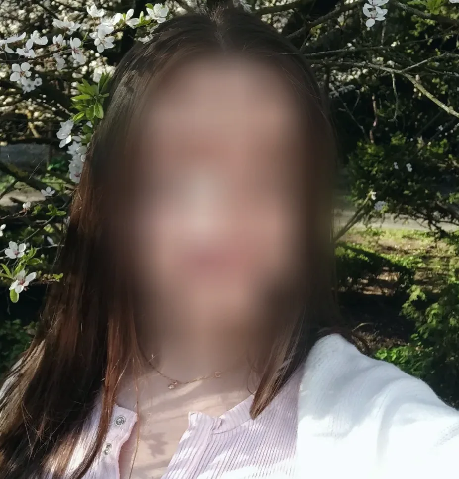 Claudia, 32 años